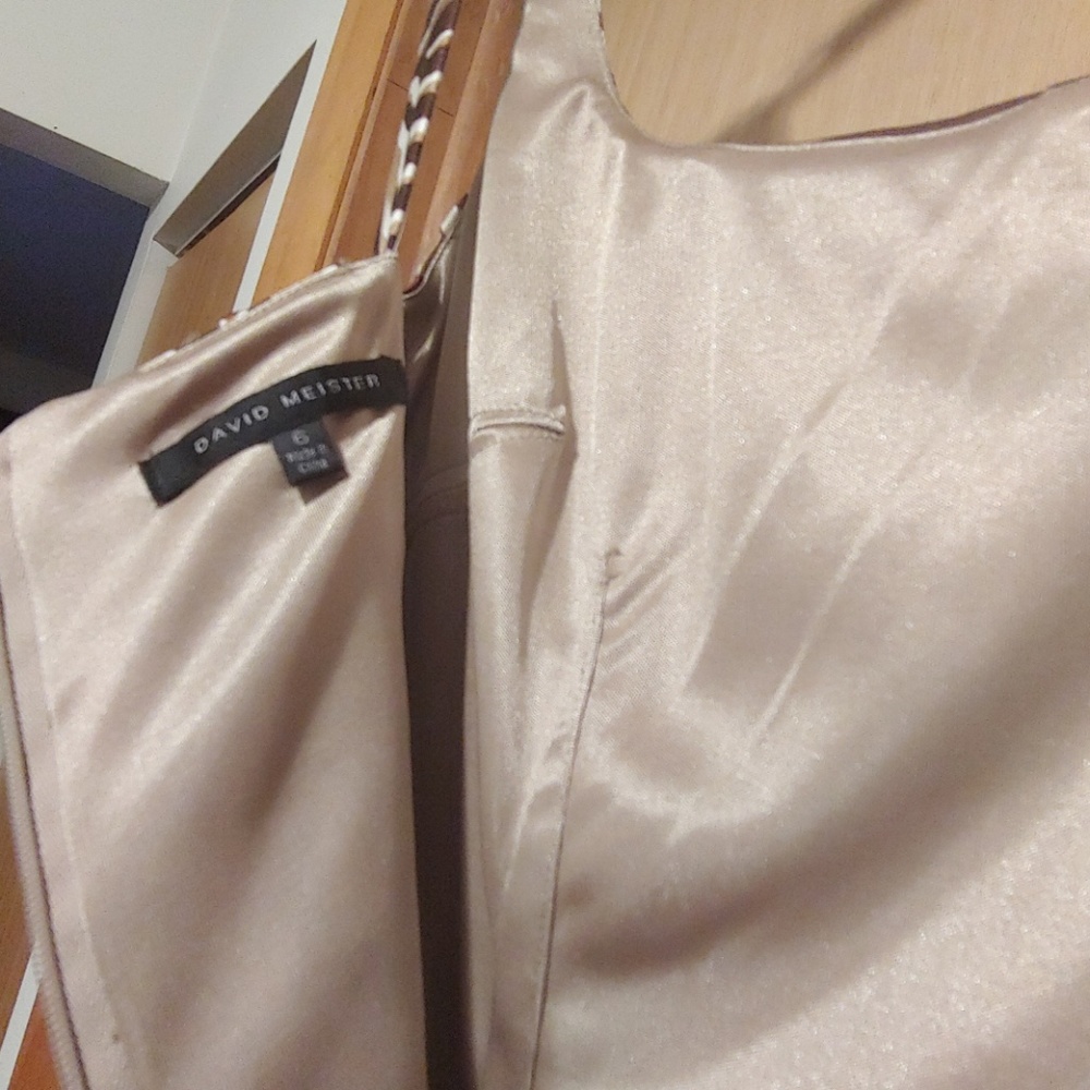 Dress - Picture 3 of 3